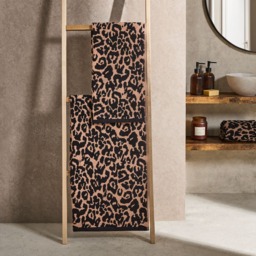 OHS 100% Cotton Jacquard Leopard Bath Towel - Natural - thumbnail 1