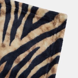 OHS Zebra Print Ultra Soft Throw - Black - thumbnail 5
