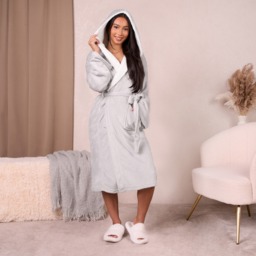 OHS Hooded Sherpa Fleece Dressing Gown - Silver