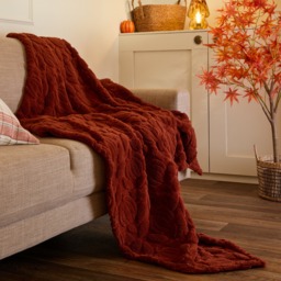 OHS Tufted Pumpkin Fleece Throw - Rust