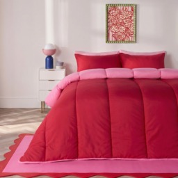 OHS Coverless 10.5 Tog Reversible Duvet Set, Hot Pink/Red - King - thumbnail 2