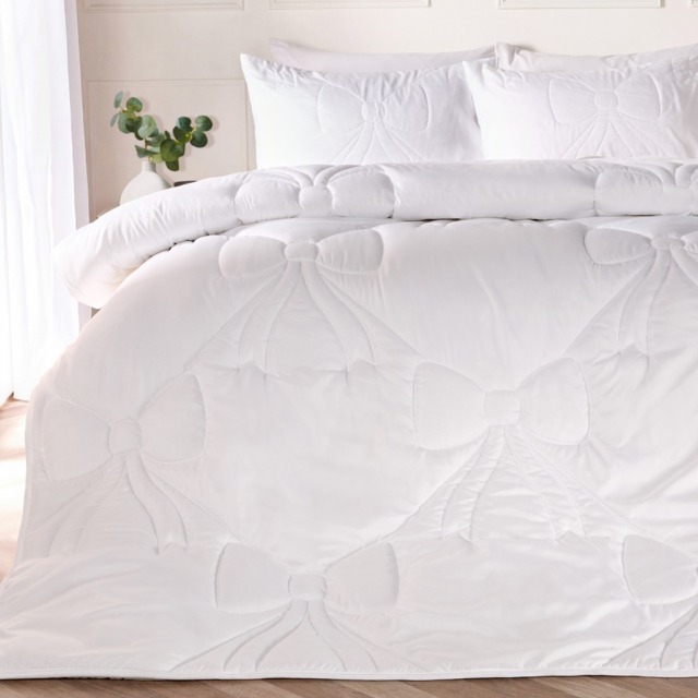 OHS Diamond Bow Quilted Coverless 7.5 Tog Duvet Set, White - Double - image 1