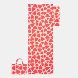 OHS Heart Print Beach Towel in a Bag - Pink/Red - thumbnail 4