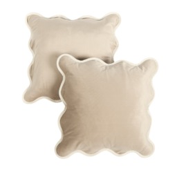 OHS 2 Pack Matte Velvet Scallop Edge Cushion Covers, 45 x 45cm - Natural/Cream - thumbnail 3