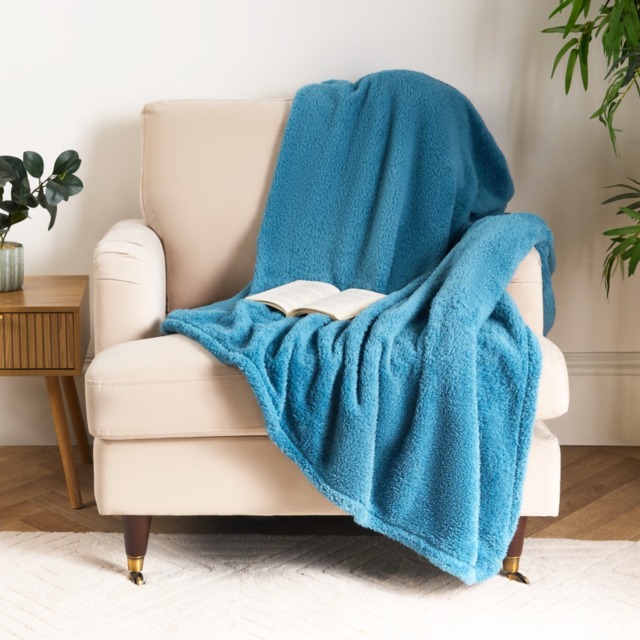 OHS Teddy Fleece Throw, Denim Blue - 125 x 150cm - image 1