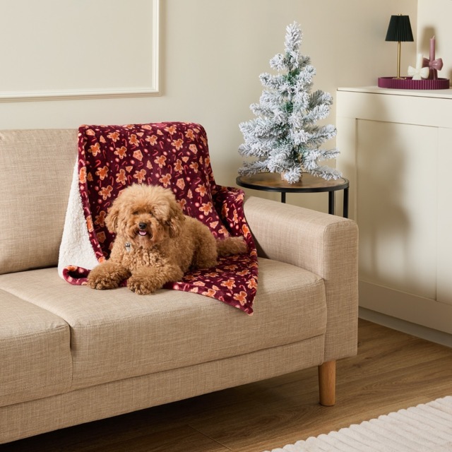 OHS Pet Gingerbread Man Print Pet Sherpa Reverse Throw - Burgundy - image 1