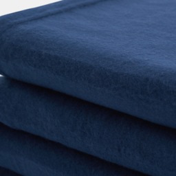 OHS Plain Fleece Throw, Navy - 120 x 150cm - thumbnail 4