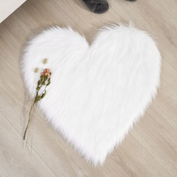 OHS Faux Sheepskin Heart Rug - White - thumbnail 2