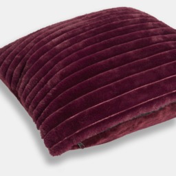 OHS Faux Fur Thick Ribbed Cushion Covers, Burgundy - 45 x 45cm - thumbnail 4