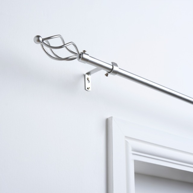 OHS 16mm Extendable Twist Curtain Pole, Silver - 120-220cm - image 1