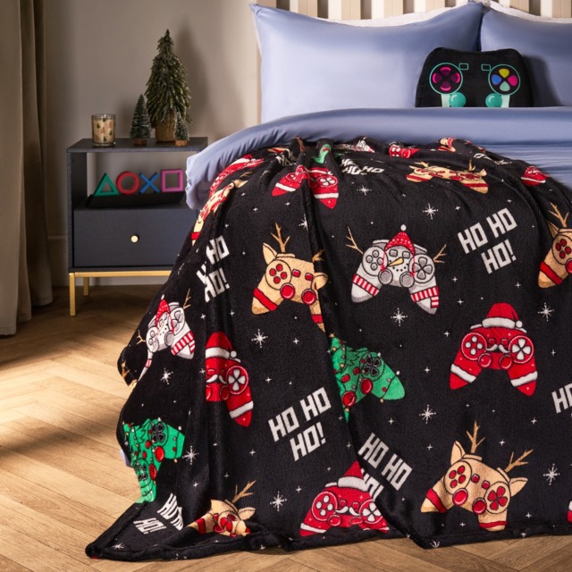 OHS Christmas Gaming Throw - Black - image 1