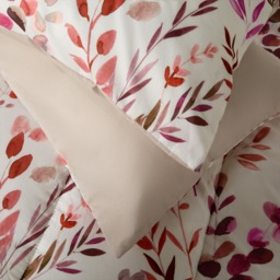 OHS Floral Print Coverless 10.5 Tog Duvet Set, White/Burgundy - King - thumbnail 5