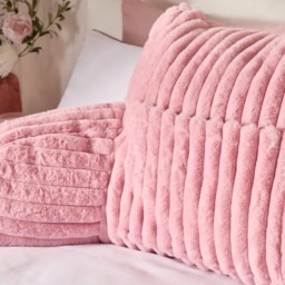 OHS Ribbed Faux Fur Cuddle Cushion with Heatable Pocket - Blush - thumbnail 3