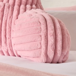 OHS Ribbed Faux Fur Cuddle Cushion with Heatable Pocket - Blush - thumbnail 4