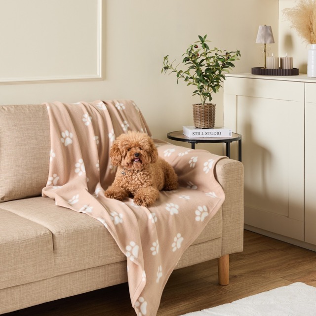 OHS Pet Paw Print Fleece Throw - Natural - image 1