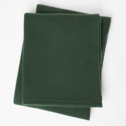 OHS Plain Fleece Throw, Forest Green - 120 x 150cm - thumbnail 3