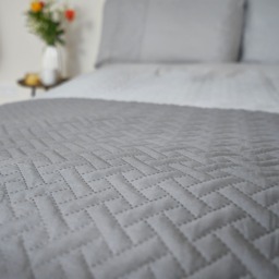 OHS Quilted Throw, Charcoal - 150 x 200cm - thumbnail 5