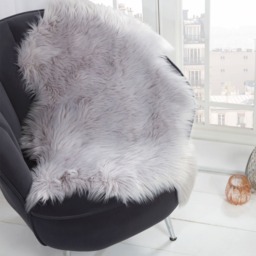 OHS Faux Fur Sheepskin Rug, Silver Grey - 60 x 90cm - thumbnail 5