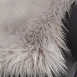 OHS Faux Fur Sheepskin Rug, Silver Grey - 60 x 90cm - thumbnail 3