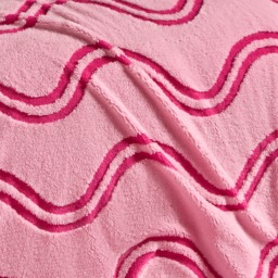 OHS Wave Tufted Fleece Throw - Pink/Red - thumbnail 2