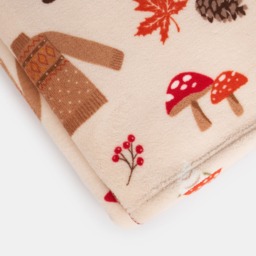 OHS Autumnal Gonk Printed Throw - Natural - thumbnail 5