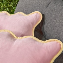 OHS 4 Pack Matte Velvet Scallop Edge Cushion Covers - Pink/Yellow - thumbnail 2