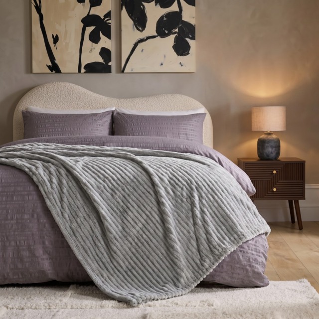 OHS Faux Fur Thick Ribbed Throw, Grey - 125 x 150cm - image 1