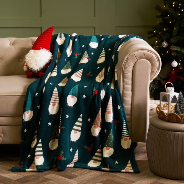 OHS Gonk Print Christmas Throw - Green - image 1