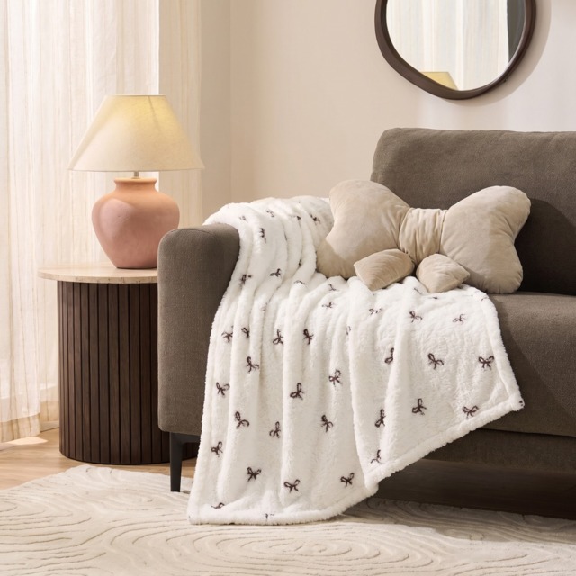 OHS Bow Embossed Fleece Throw - Monochrome - image 1