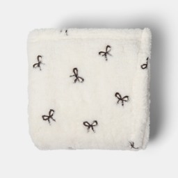 OHS Bow Embossed Fleece Throw - Monochrome - thumbnail 3