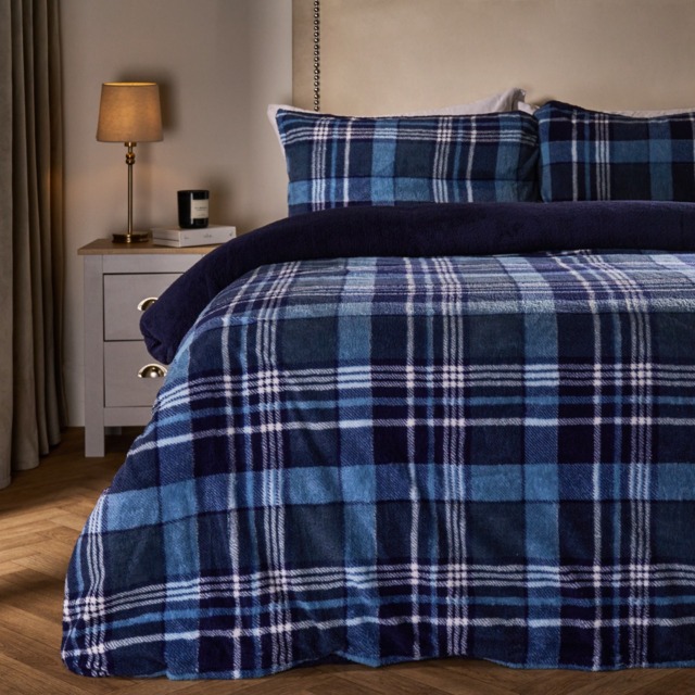 OHS Tartan Check Teddy Duvet Cover Set, Navy - Super King - image 1