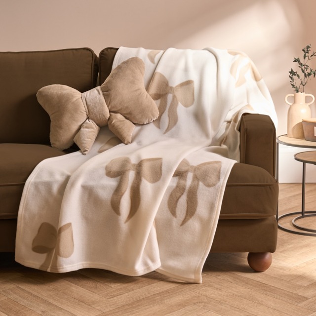 OHS Bow Print Fleece Throw, Cream/Natural - 120 x 150cm - image 1
