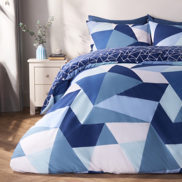 OHS Shapes Duvet Cover Set, Navy - Double - image 1