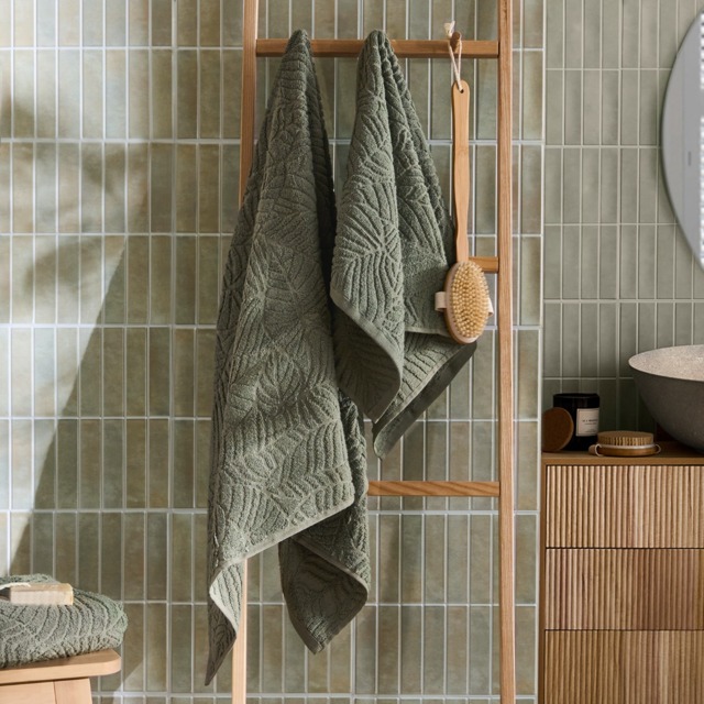 OHS Jacquard Texture Leaf Towel, Sage Green - Hand Towel - image 1