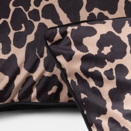 OHS Leopard Print Matte Velvet Cushion Covers, Monochrome - 45 x 45cm - thumbnail 3