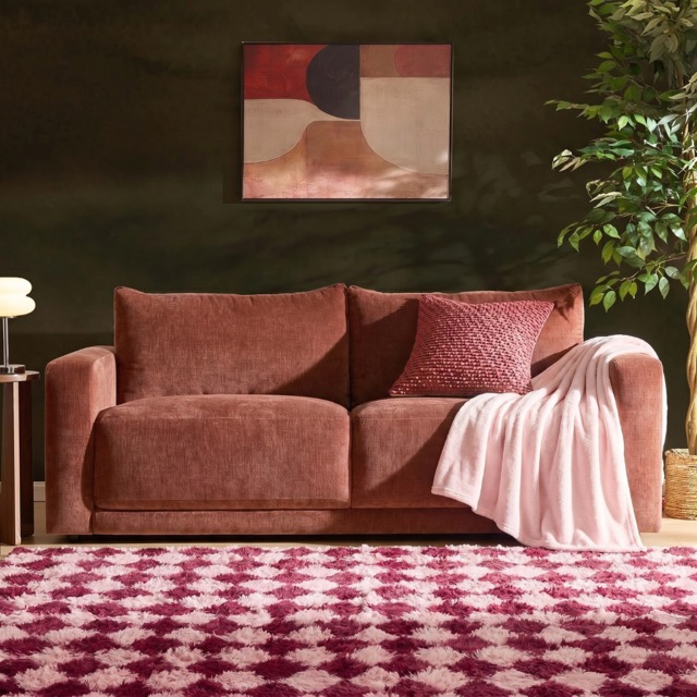 OHS Fluffy Diamond Print Rug, Burgundy/Pink - 120 x 170cm - image 1