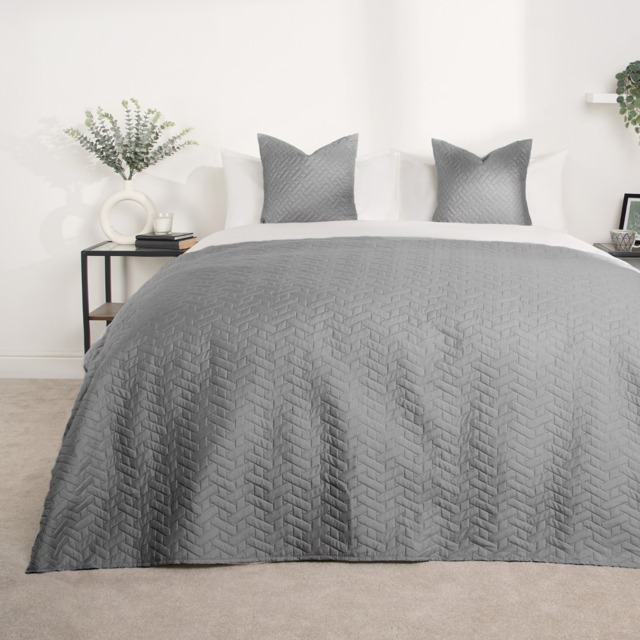 OHS Quilted Throw, Charcoal - 200 x 240cm - image 1