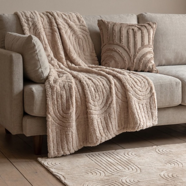 OHS Tufted Arches Teddy Fleece Throw, Natural - 180 x 200cm - image 1