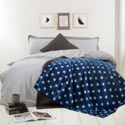 OHS Star Print Fleece Throw, Navy - 120 x 150cm - thumbnail 2
