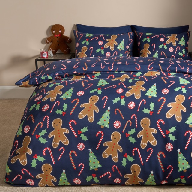 OHS Gingerbread Man Candy Cane Reversible Duvet Set, Navy - Double - image 1