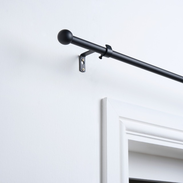OHS 16mm Extendable Ball Curtain Pole, Black - 120-220cm - image 1