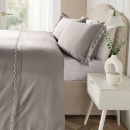 OHS Scallop Edge Contrast Duvet Cover Set, Grey/Silver - King - thumbnail 2