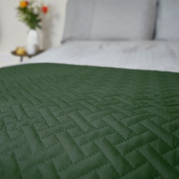 OHS Quilted Throw, Forest Green - 200 x 240cm - thumbnail 3