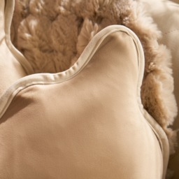 OHS 4 Pack Matte Velvet Scallop Edge Cushion Covers - Natural/Cream - thumbnail 2
