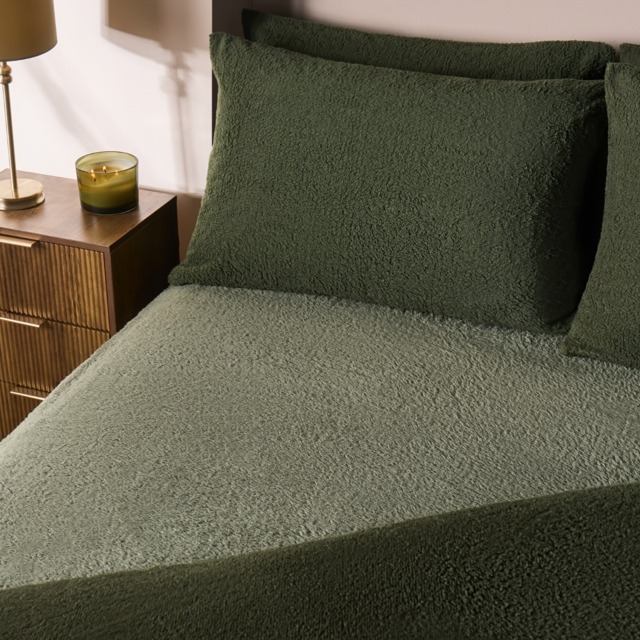 OHS Teddy Fleece Fitted Sheet, Woodland Green - Double - image 1