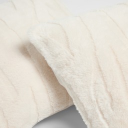 OHS 2-Pack Carved Faux Fur Cushion Covers, Stone - 45 x 45cm - thumbnail 3