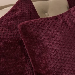 OHS 4 Pack Waffle Fleece Cushion Cover with Cushion - Burgundy - thumbnail 3