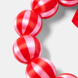OHS Bauble Wreath - Red/Pink - thumbnail 5