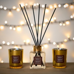 Starlytes Christmas Reed Diffuser & Scented Candle Set - Gingerbread - thumbnail 4