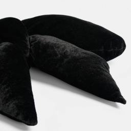 OHS Velvet Bow Shaped Cushion - Black - thumbnail 4